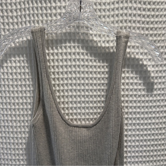 Frame Gray Ribbed Tank Top - Picture 2 of 6
